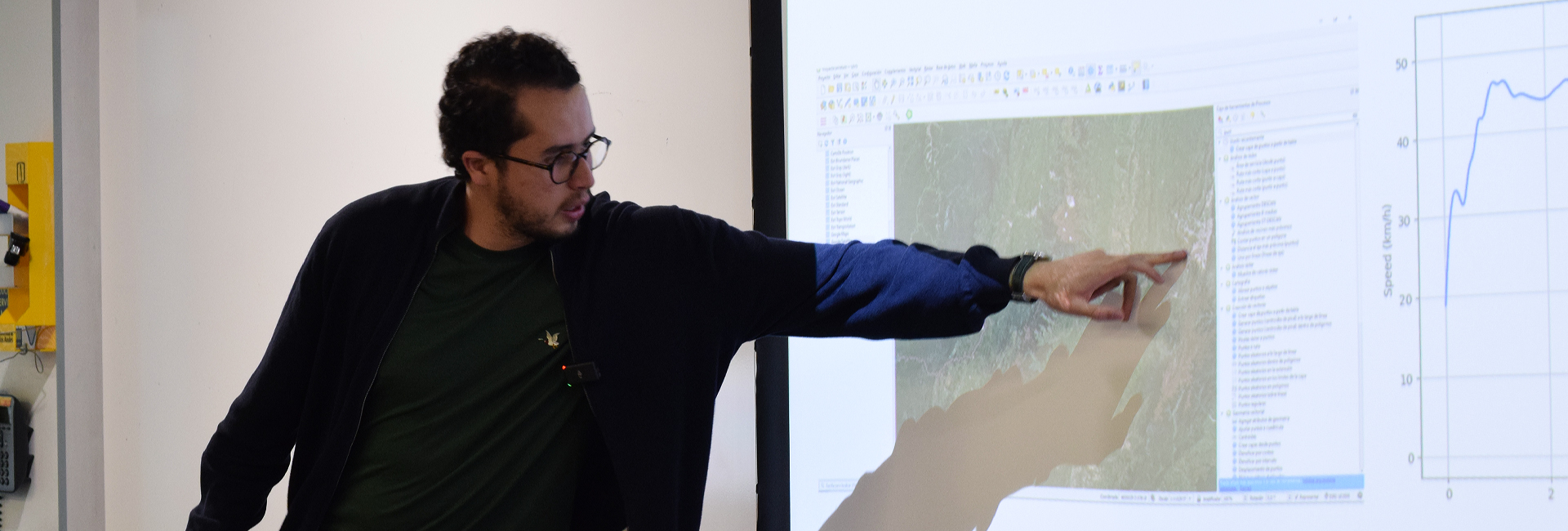 Esteban Lara, egresado, Ingeniería Mecánica Uniandes. Esteban Lara, egresado, Ingeniería Mecánica Uniandes.