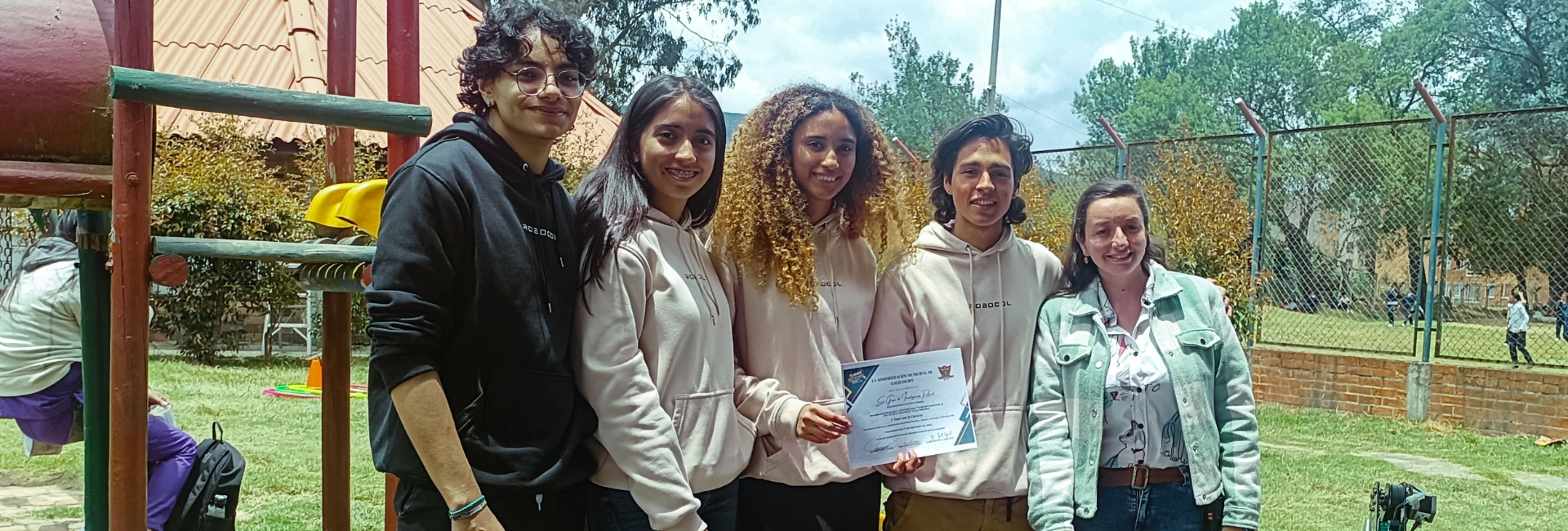 Robocol inspira a la juventud de Gachancipá en la Semana de Juventud