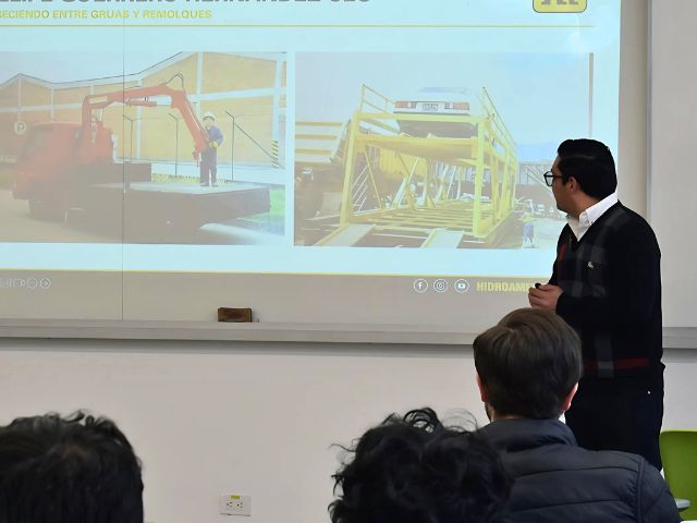 Felipe Guerrero, egresado de Ingeniería Mecánica, Uniandes